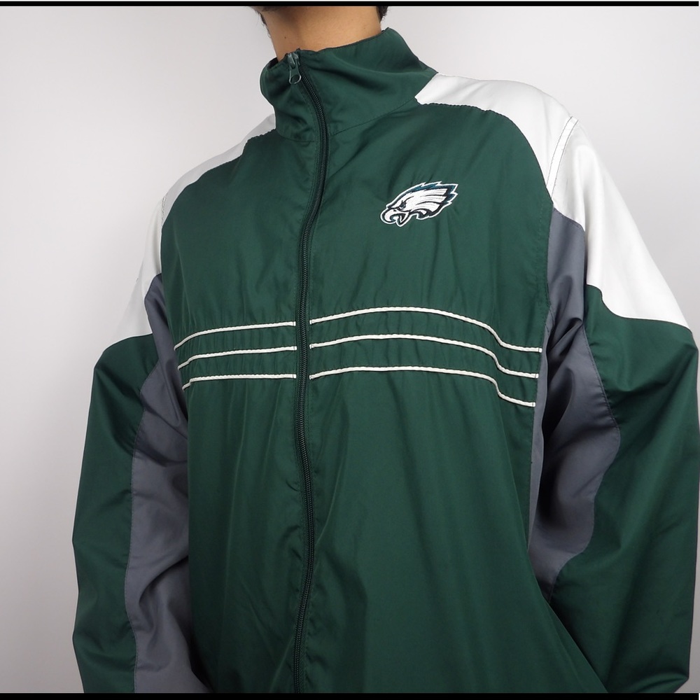 2000s eagles windbreaker
